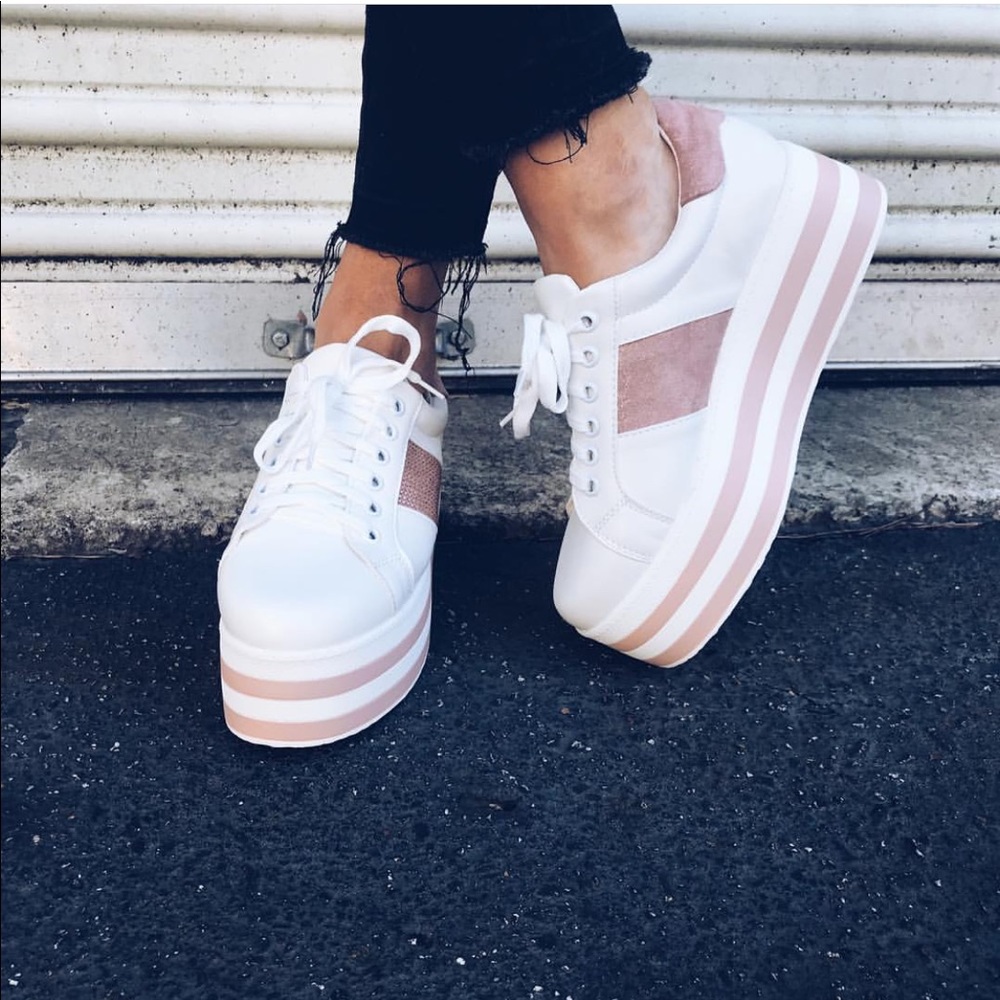 Platform sneakers